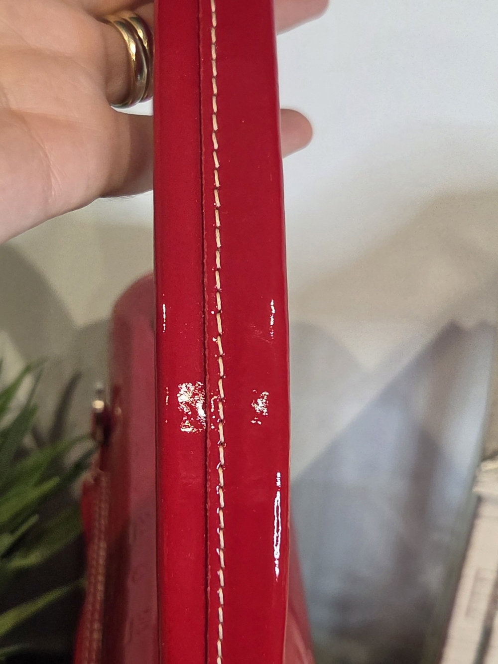 Arcadia Red Patent Leather Embossed Logo Handbag - Made In Italy - Picture 9 of 16